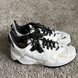 Nike Paul George Basketball Shoes